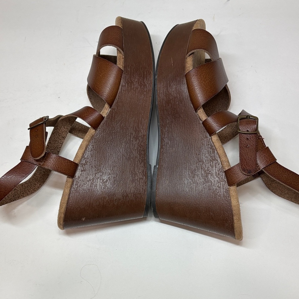 Maurices Brown Women's Wedge Sandals - Picture 9 of 12